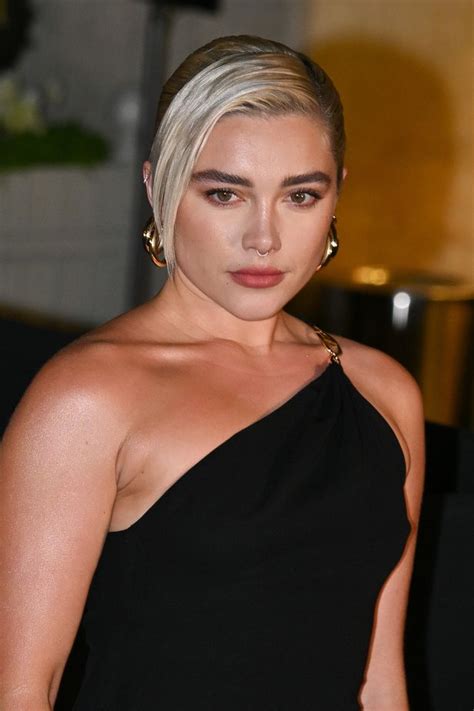 Florence Pugh Nude Photos & Naked Sex Videos